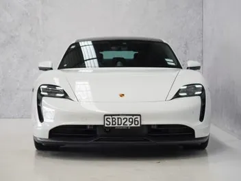 Porsche Taycan 2021 photo 5