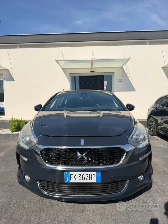 DS Automobiles Ds 5 2017 photo 3