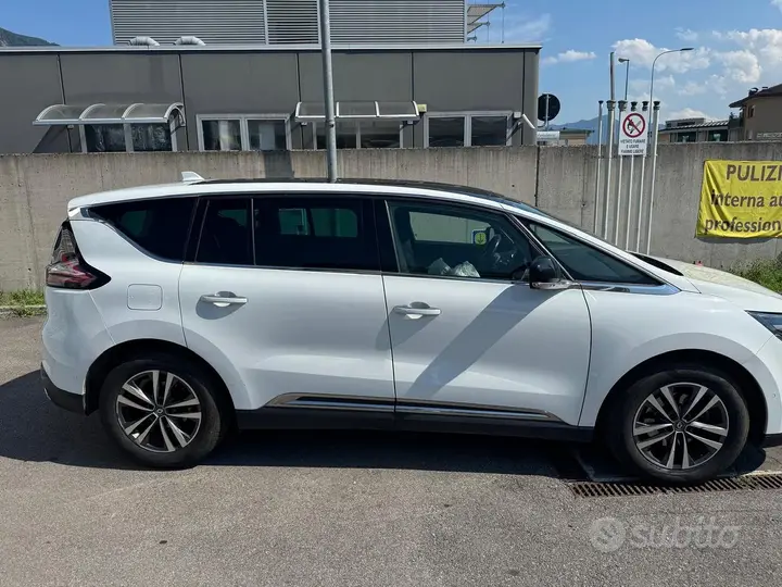 Renault Espace 2022 photo 2