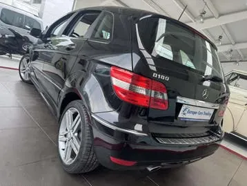 Mercedes-Benz B-Class 2011 photo 3