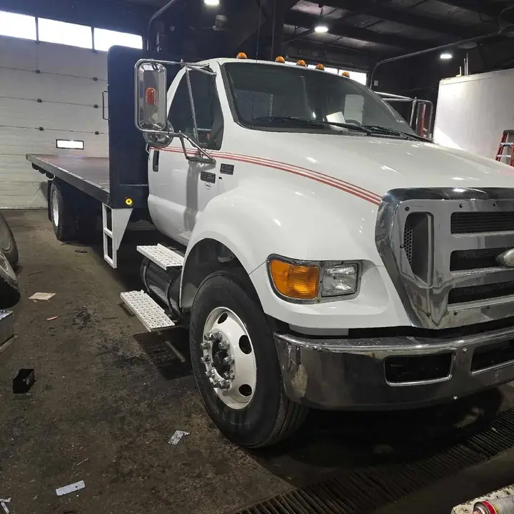 Ford F-750
