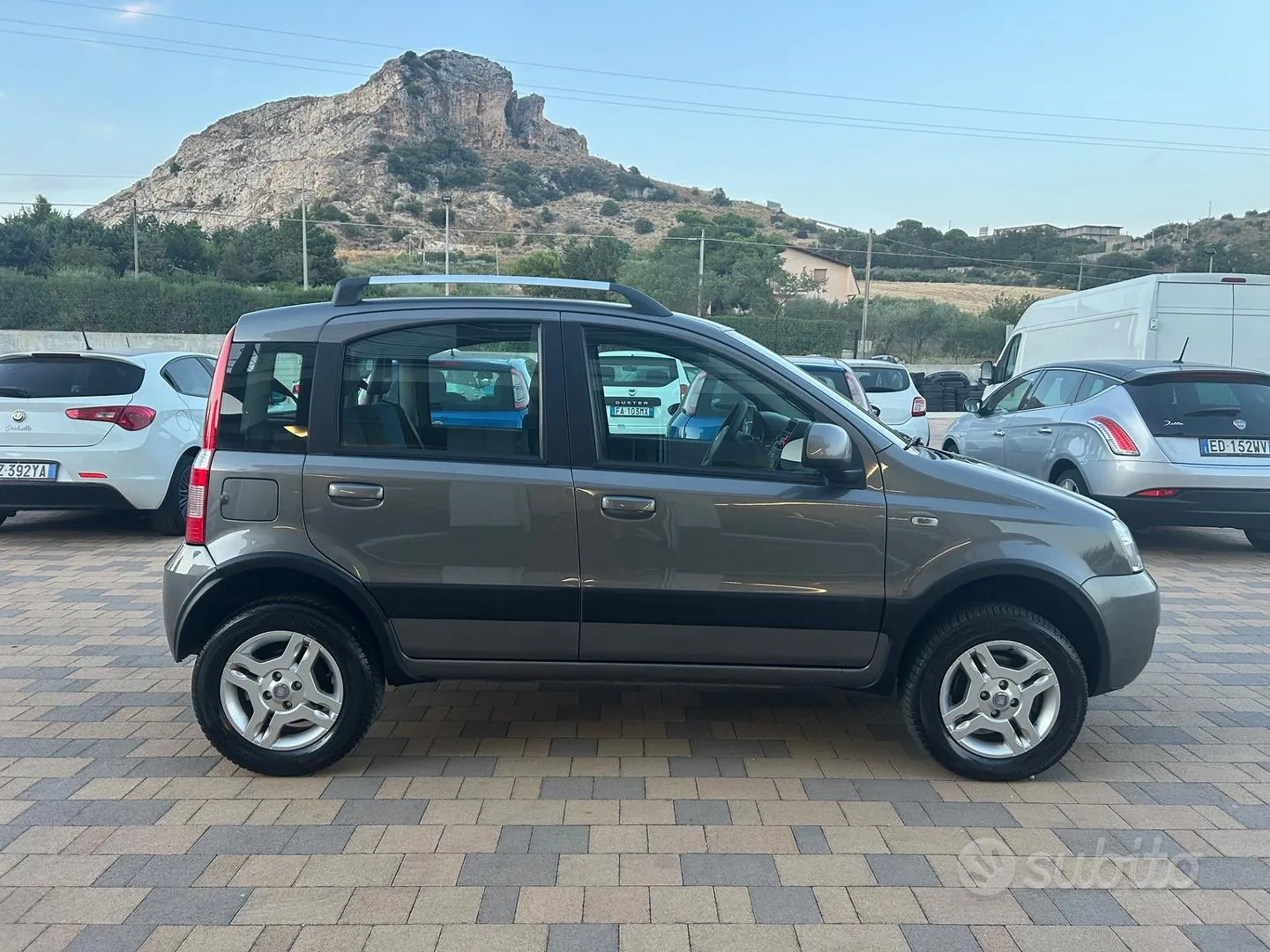 Fiat Panda 2011 photo 4