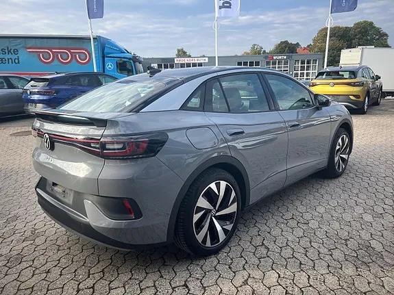 Volkswagen Id.5 2023 photo 4