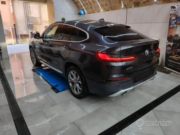 BMW X4 2019 photo 2