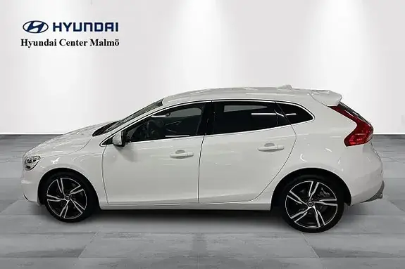 Volvo V40 2019 photo 3