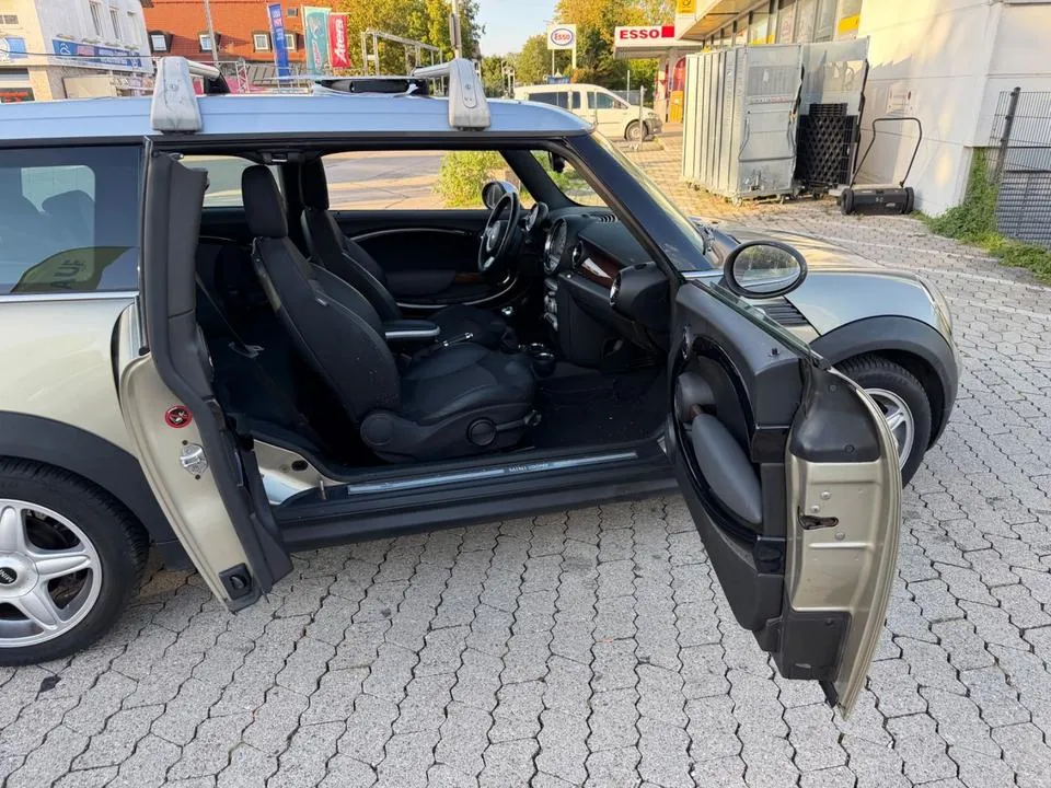 Mini Cooper Clubman