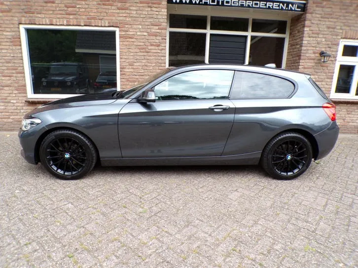 BMW 1 Series 2016 photo 2