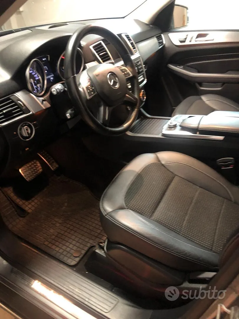 Mercedes-Benz Ml Class 2013 photo 2