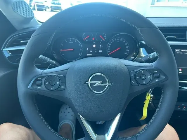 Opel Corsa 2023 photo 3