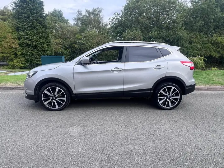 Nissan Qashqai 2014 photo 5