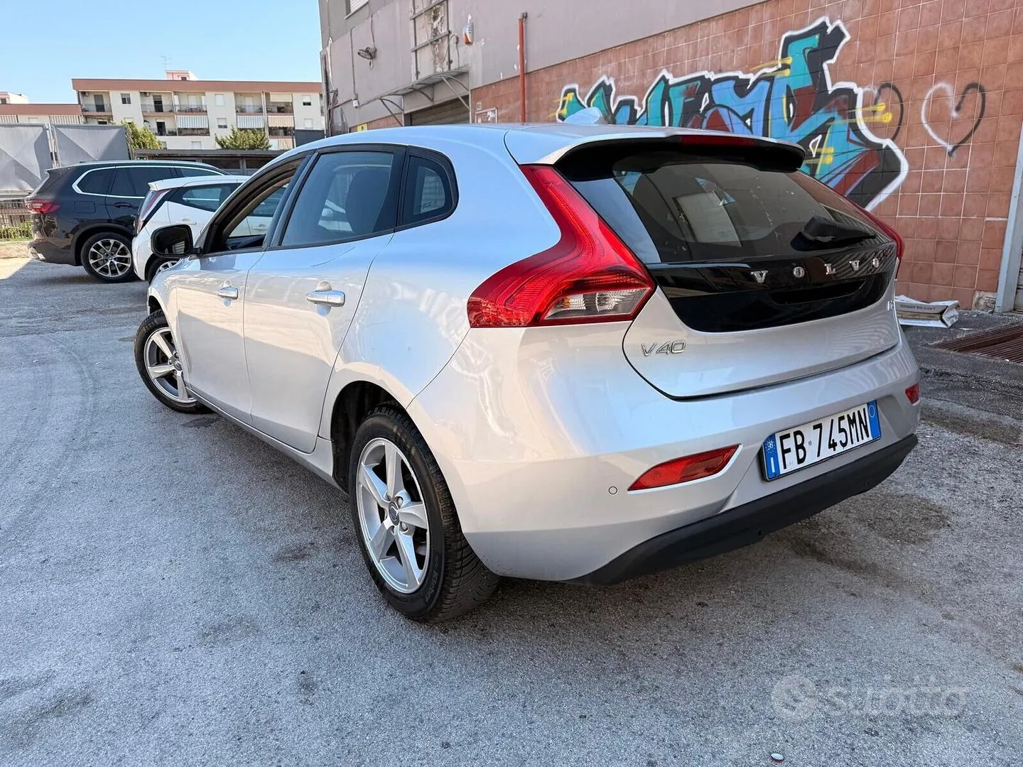 Volvo V40 2016 photo 3