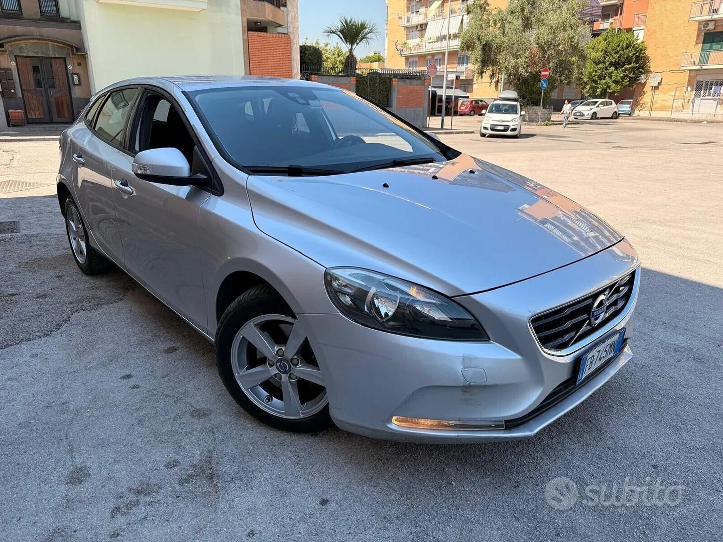 Volvo V40 2016 photo 5