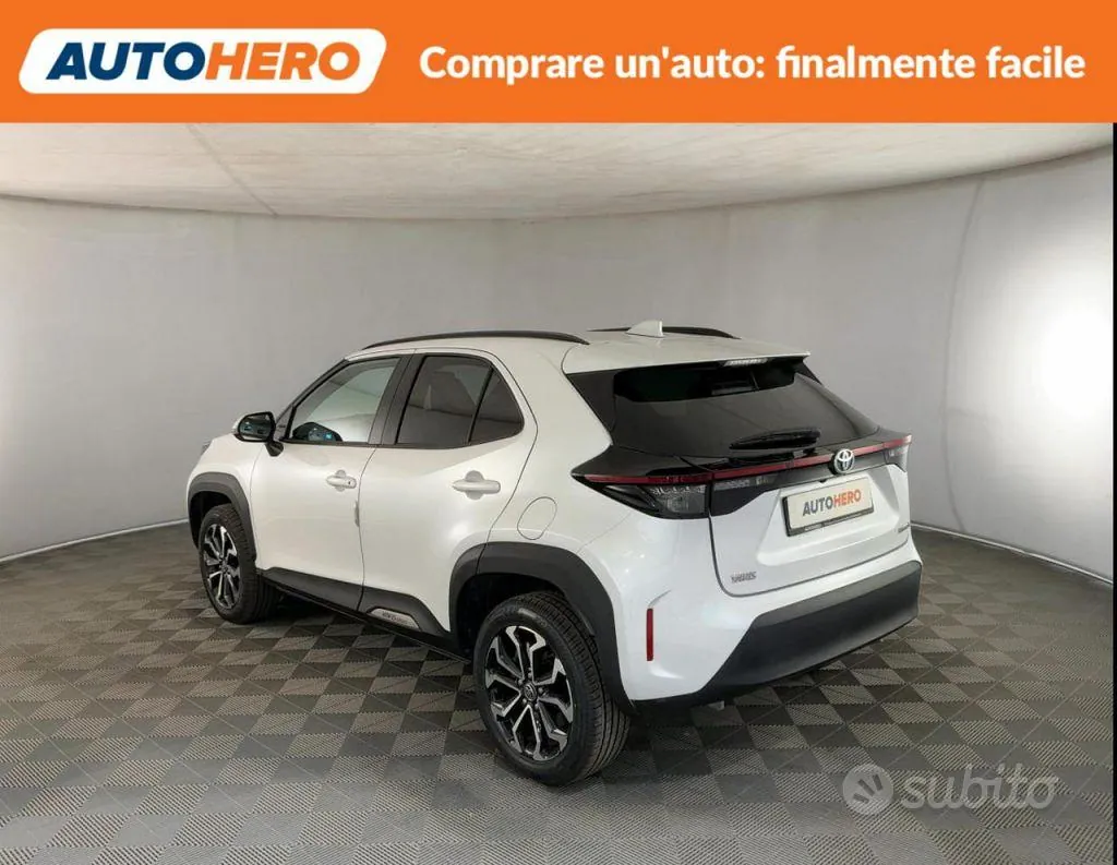Toyota Yaris Cross 2023 photo 4