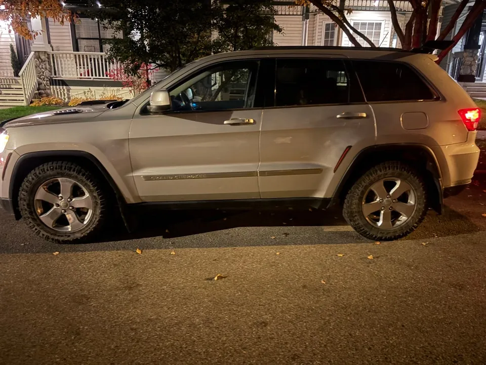 Jeep Cherokee 2013 photo 4