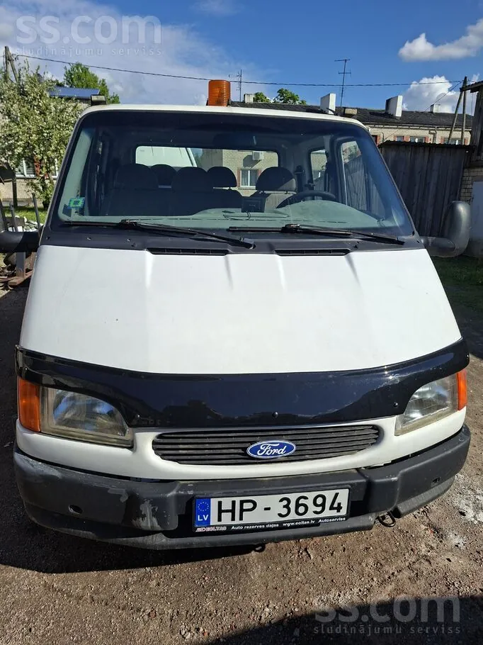 Ford Transit 1996 photo 2