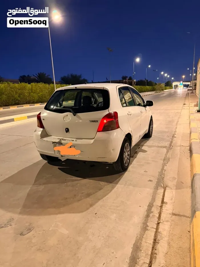 Toyota Yaris 2007 photo 2