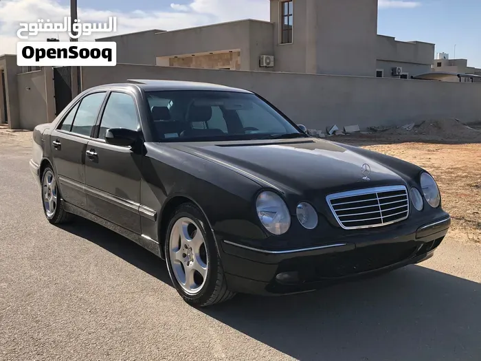 Mercedes-Benz E-Class 2001 photo 4