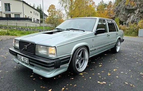 Volvo 740