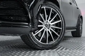 Mercedes-Benz Gls 400 D 2022 photo 3