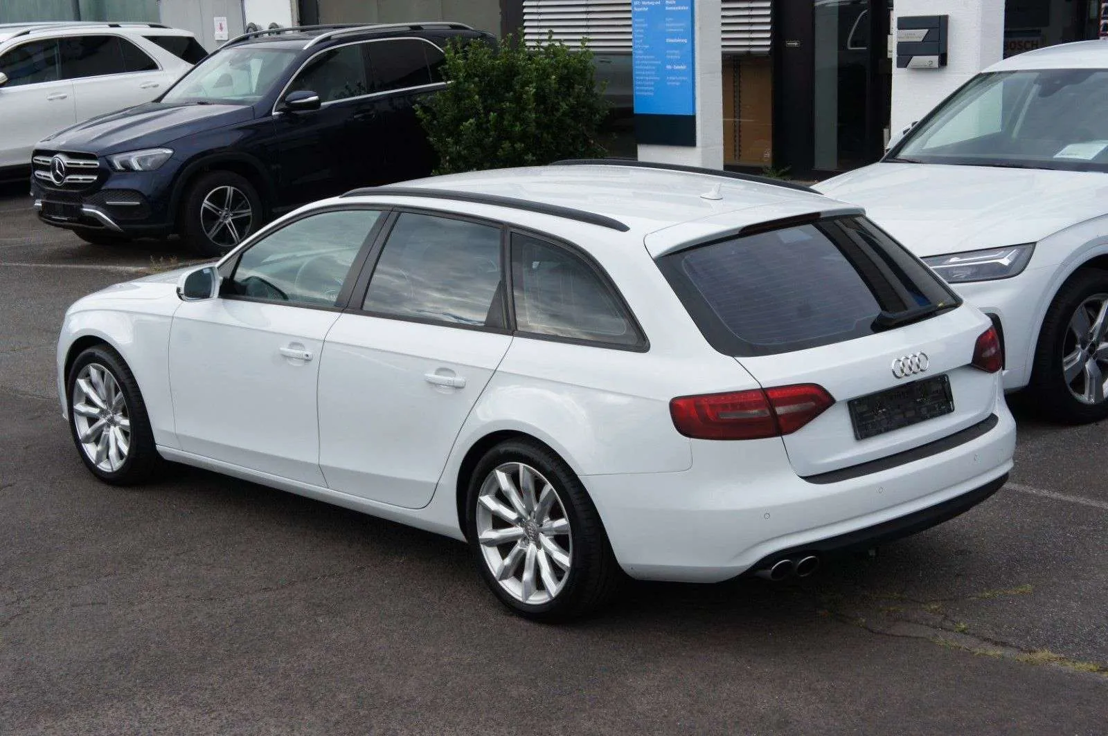 Audi A4 Avant 2014 photo 4