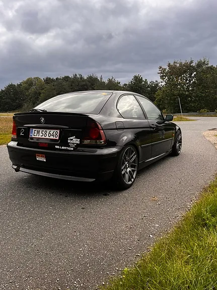 BMW 316Ti 2004 photo 3