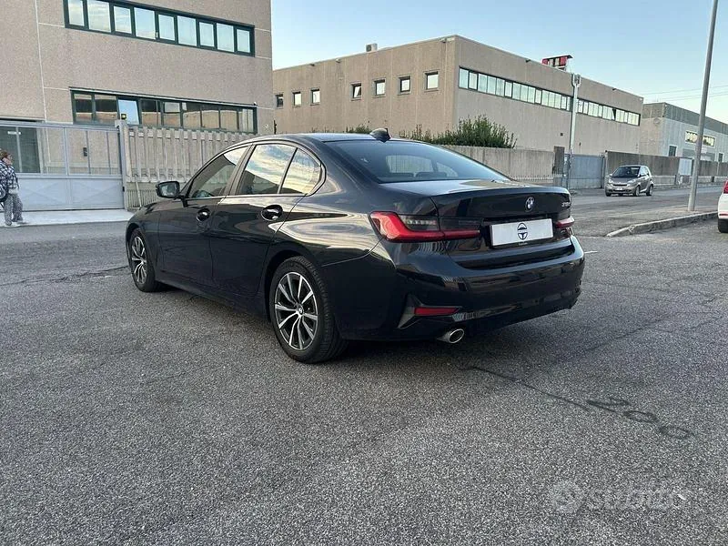 BMW 3 Series 2019 photo 4