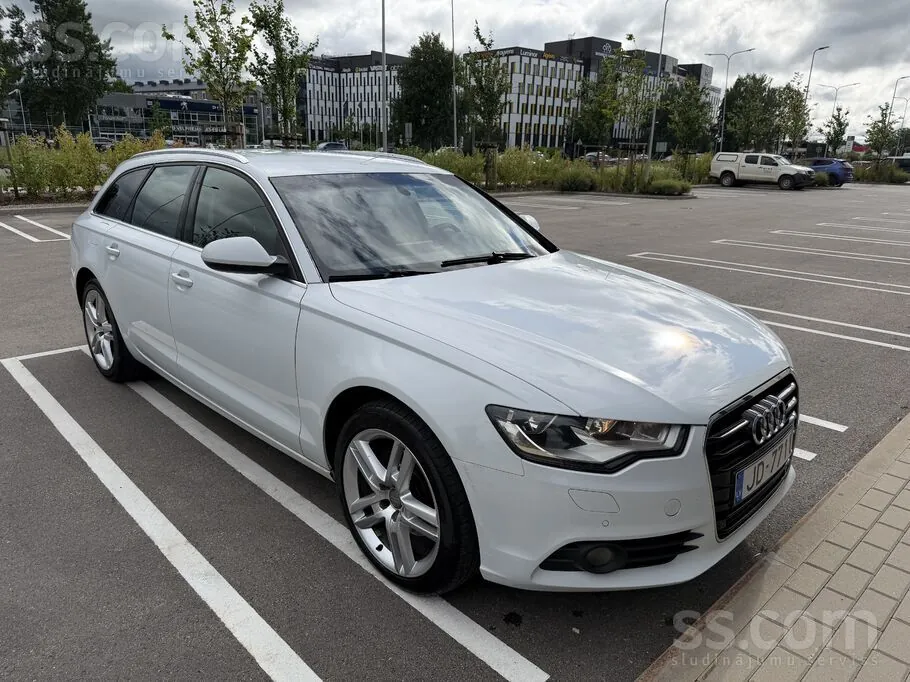 Audi A6 Avant 2013 photo 2