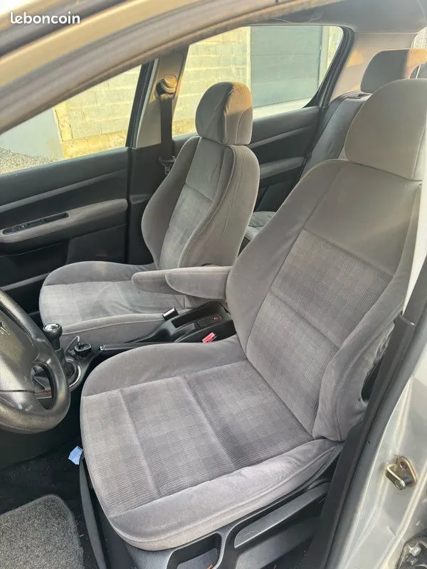Peugeot 307 2002 photo 3