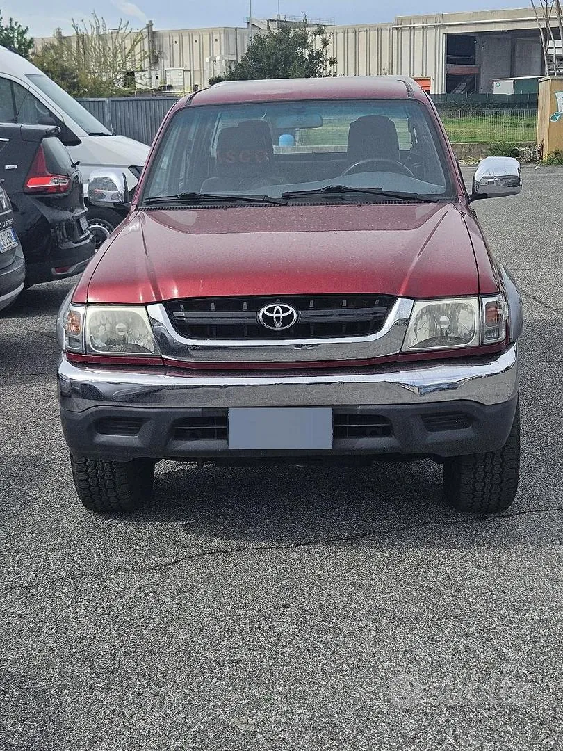 Toyota Hilux 2004 photo 3