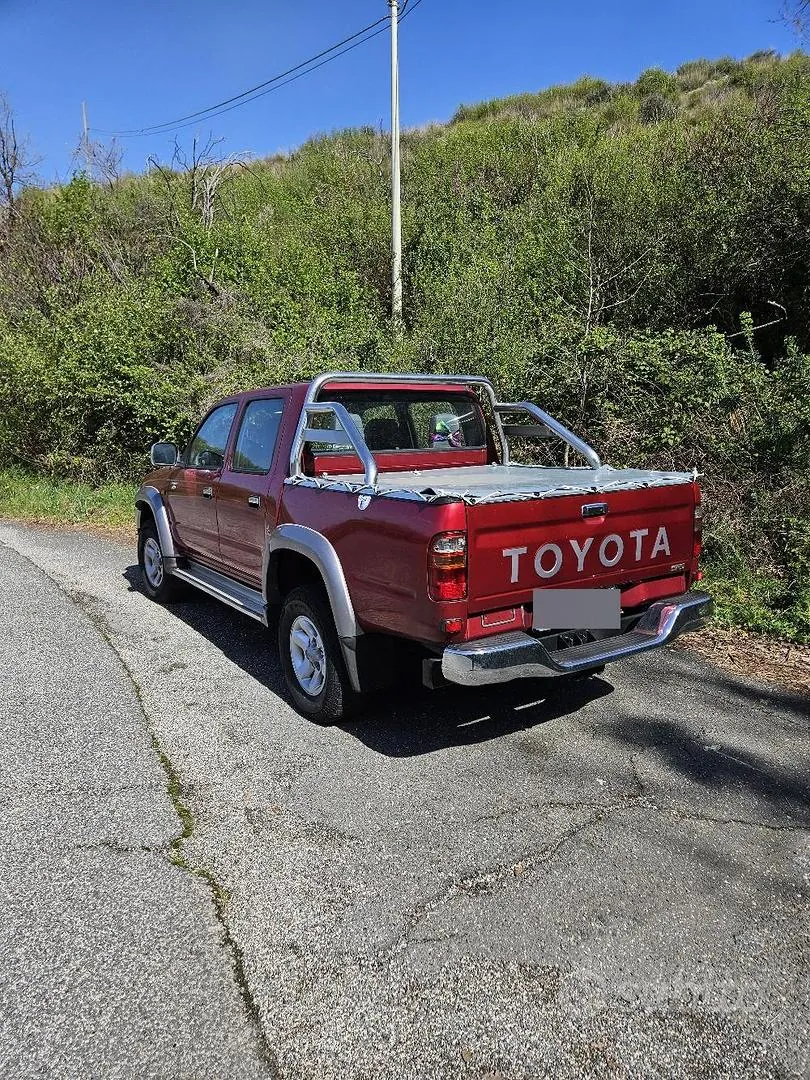 Toyota Hilux 2004 photo 4