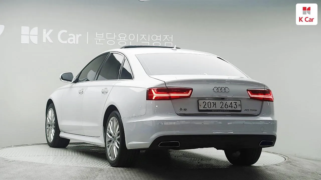 Audi A6 2018 photo 2