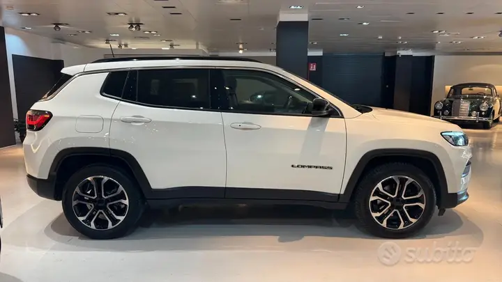 Jeep Compass 2023 photo 4