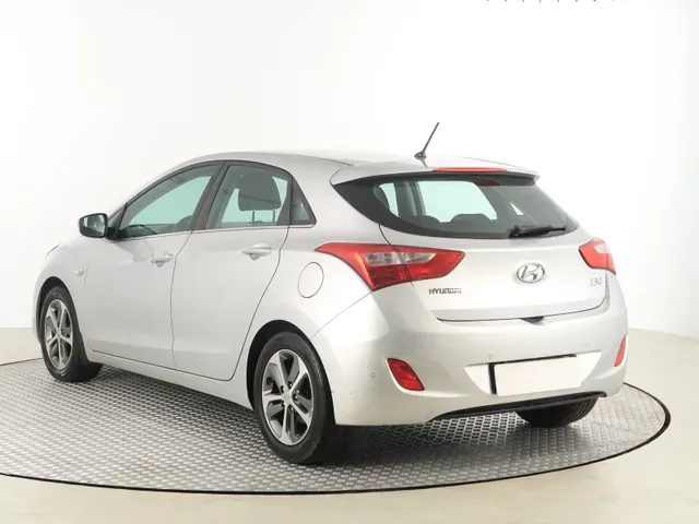 Hyundai I30 2015 photo 3