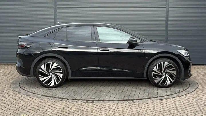 Volkswagen Id.5 2023 photo 4