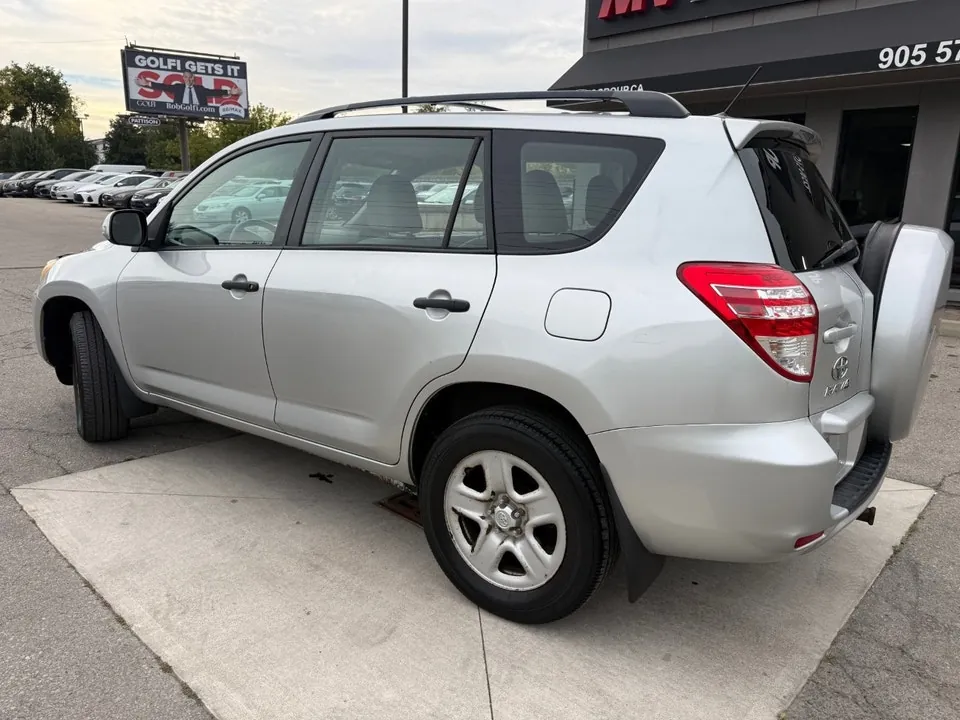 Toyota Rav4 2012 photo 3