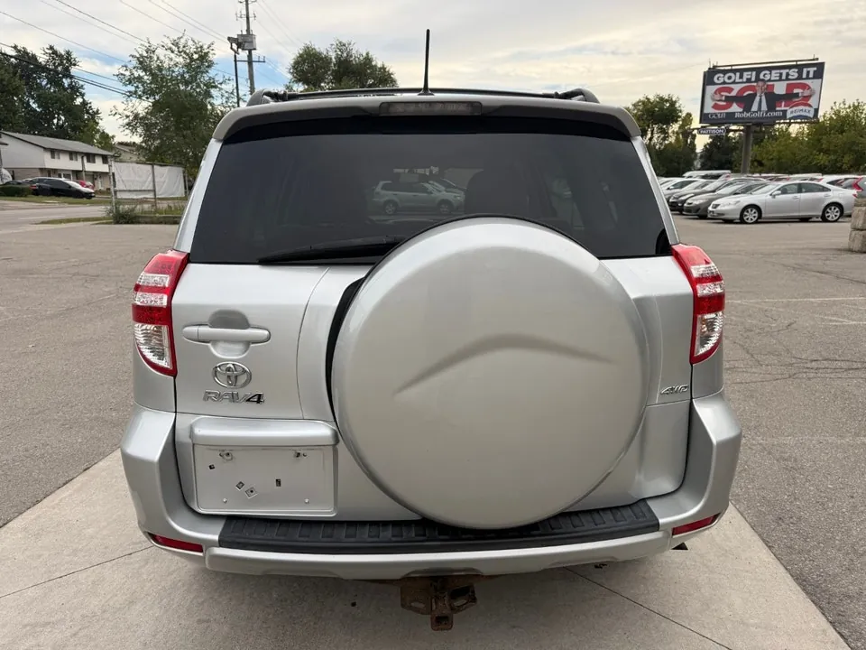 Toyota Rav4 2012 photo 4