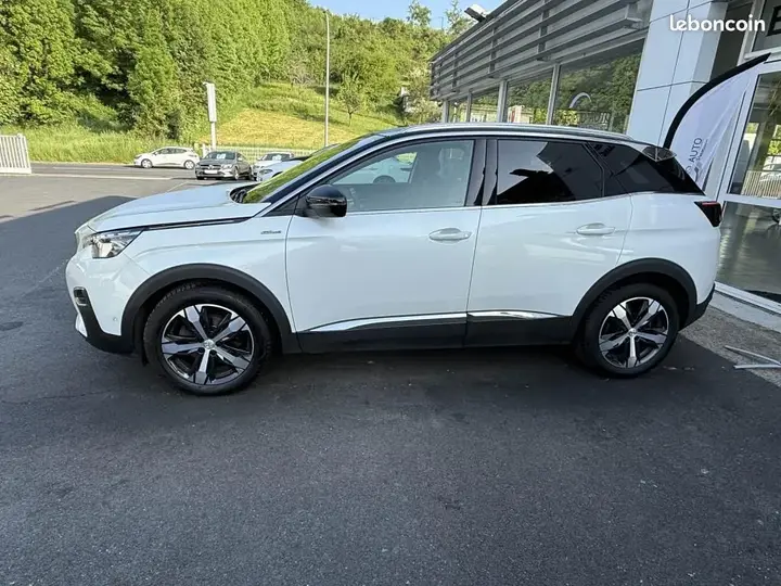 Peugeot 3008 2020 photo 4