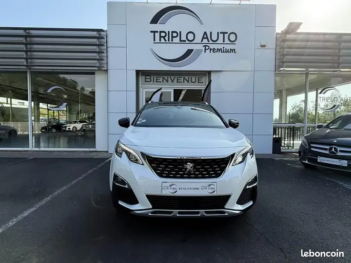 Peugeot 3008 2020 photo 2