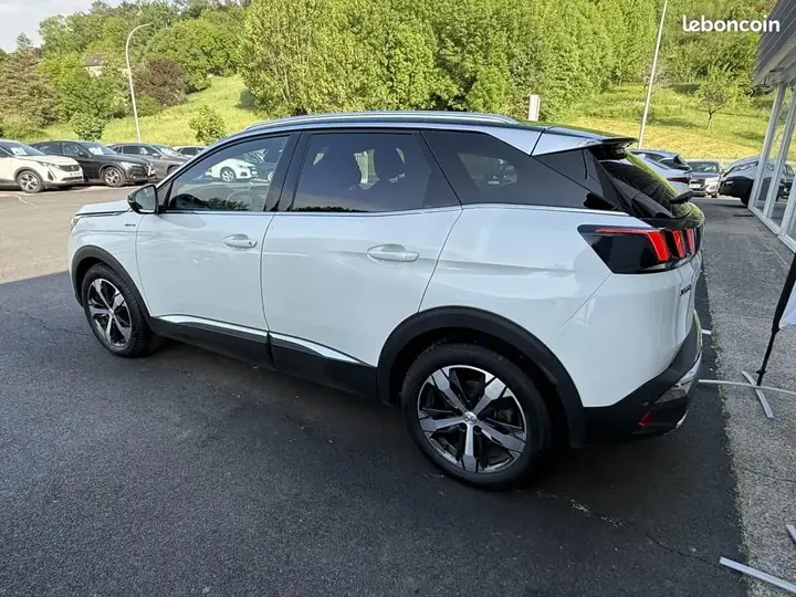 Peugeot 3008 2020 photo 5
