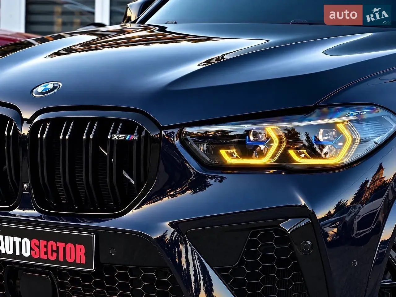 BMW X5 M 2020 photo 3