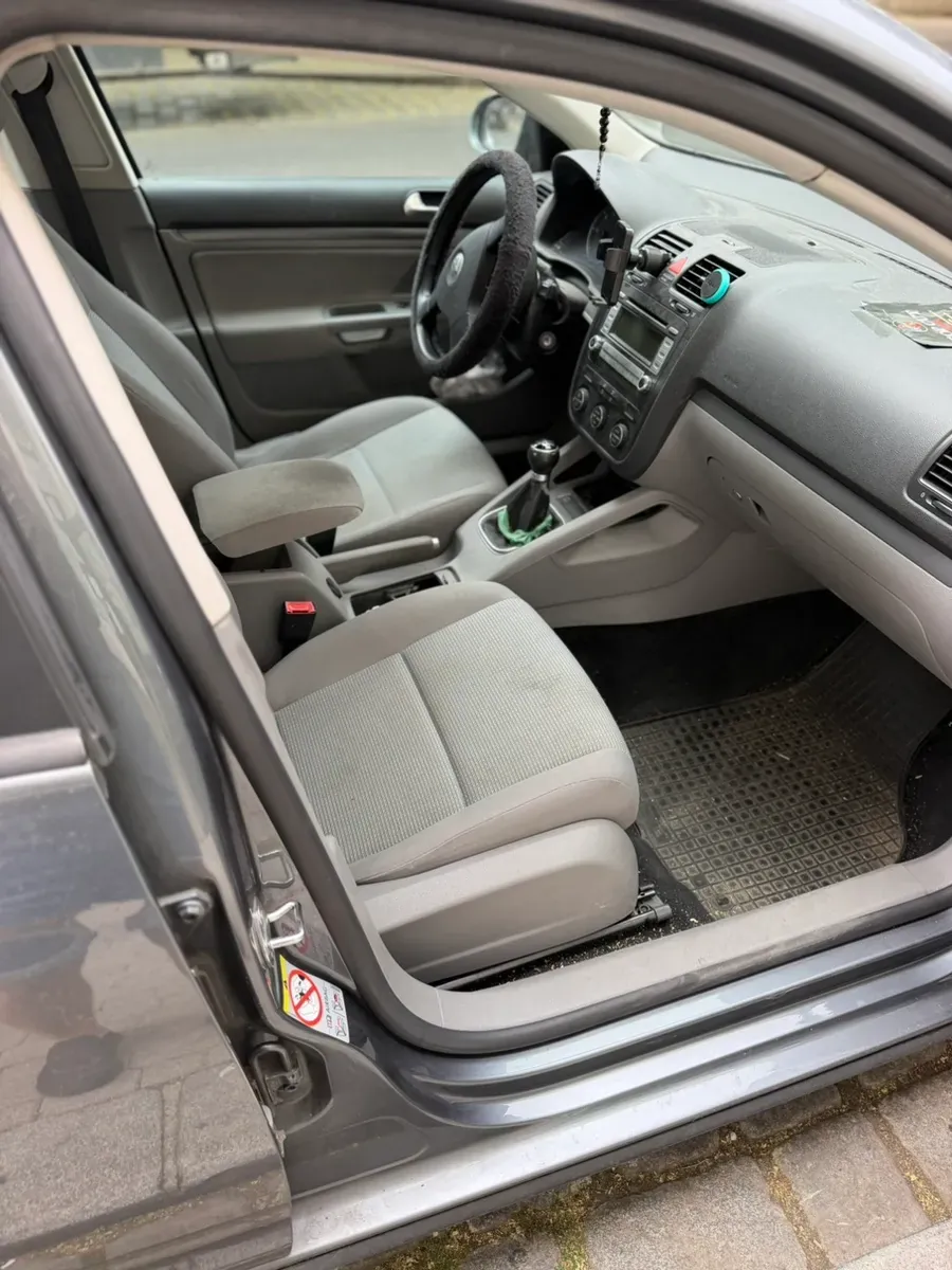 Volkswagen Jetta 2007 photo 3
