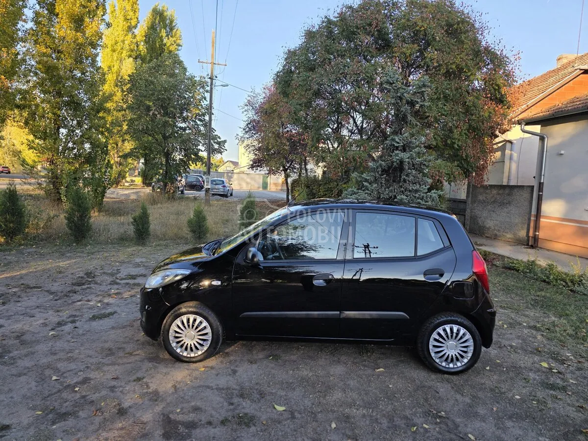 Hyundai I10 2013 photo 4