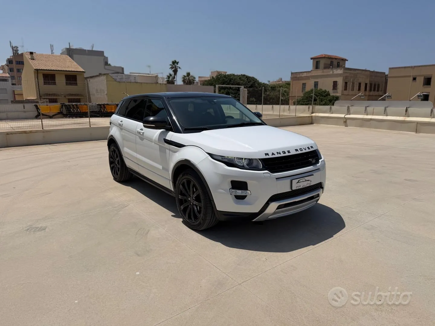 Land Rover Range Rover Evoque 2014 photo 3