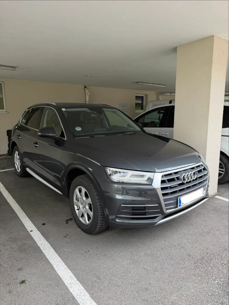 Audi Q5 2018 photo 2