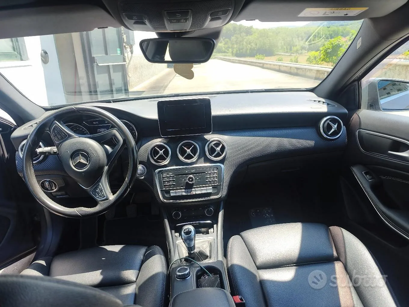 Mercedes-Benz A 2017 photo 3