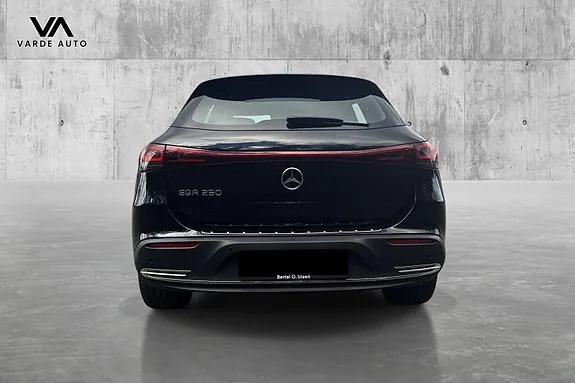 Mercedes-Benz Eqa250 2022 photo 5