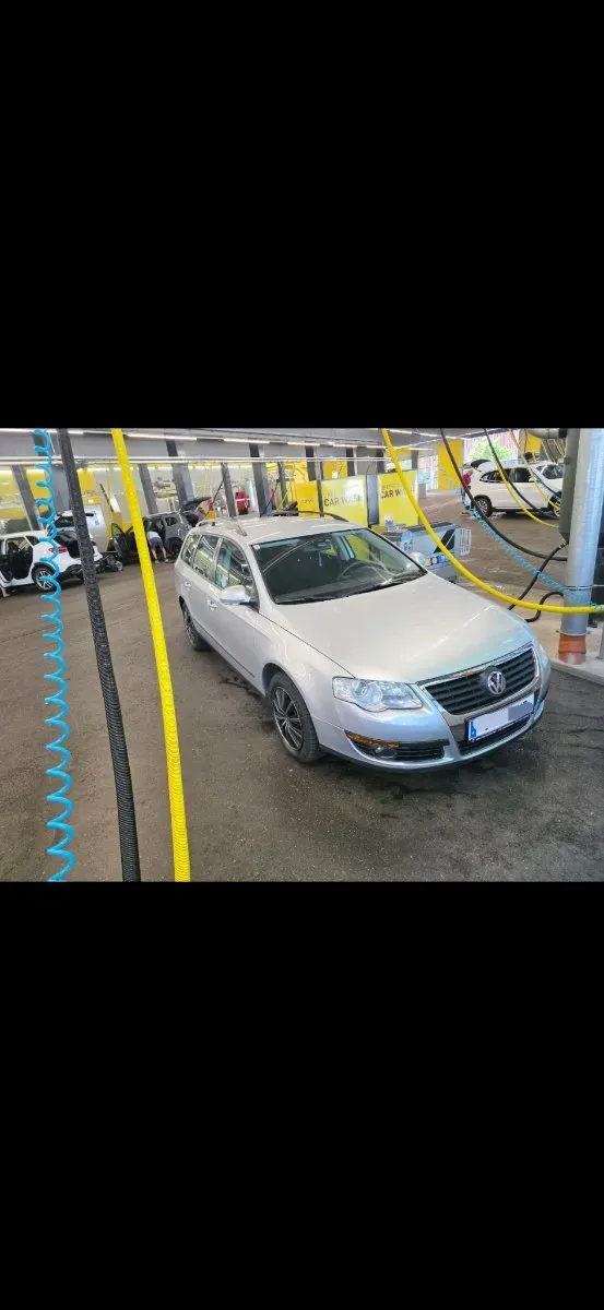Volkswagen Passat 2009 photo 3