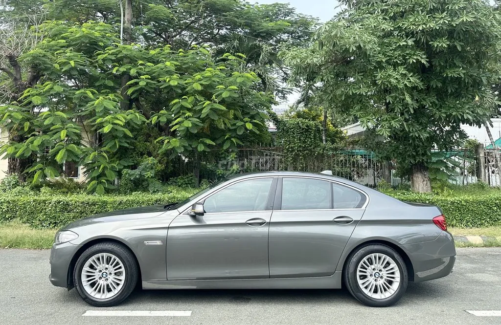 BMW 5 Series 2014 photo 4