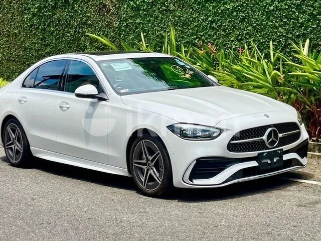 Mercedes-Benz C200