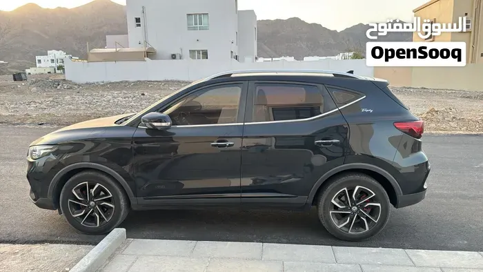 MG Mg Zs 2022 photo 2